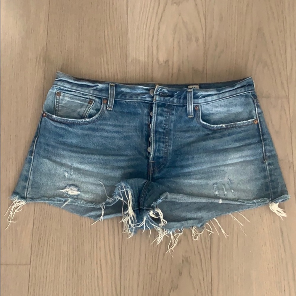 Levi Wedgie Mom Jean Short